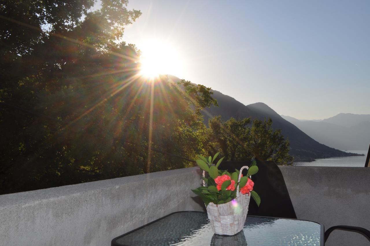 Apartment Maritimo Kotor Exterior foto